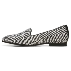 Store Vionic Willa Slip On Flat Black Crinkle|Black Suede|Black/White|Brown Cow Print